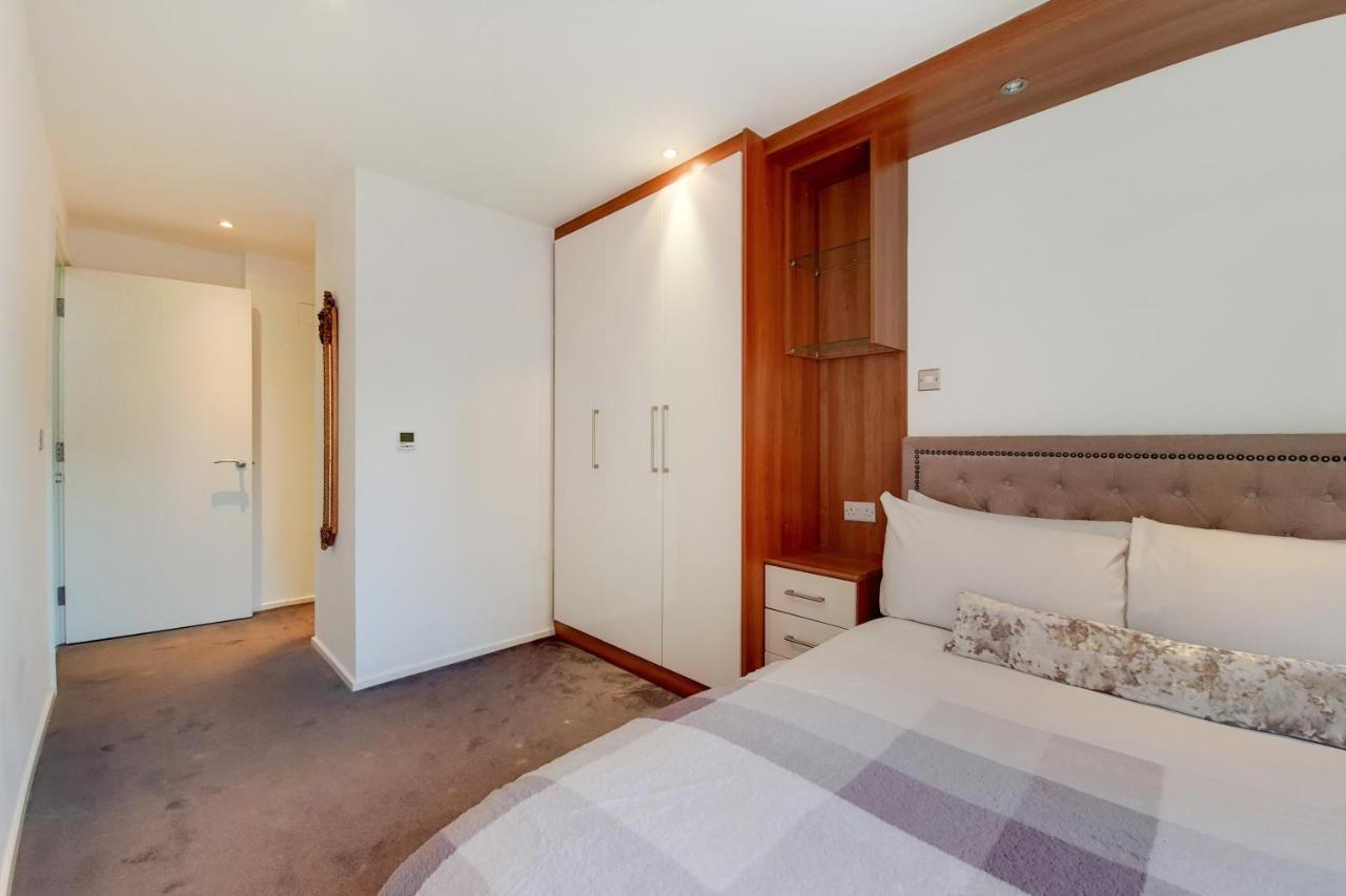 Free Parking - Two Bed Apartment By London Docklands المظهر الخارجي الصورة