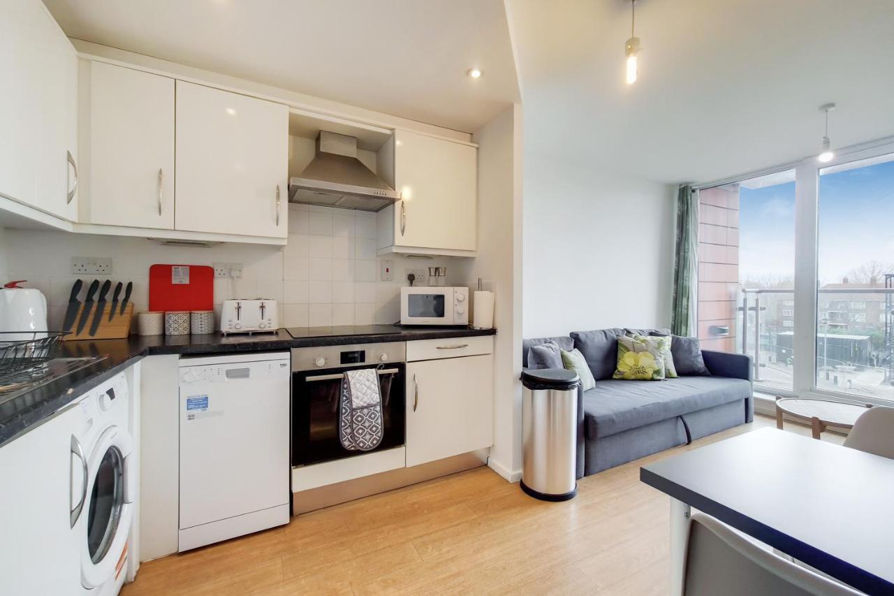 Free Parking - Two Bed Apartment By London Docklands المظهر الخارجي الصورة